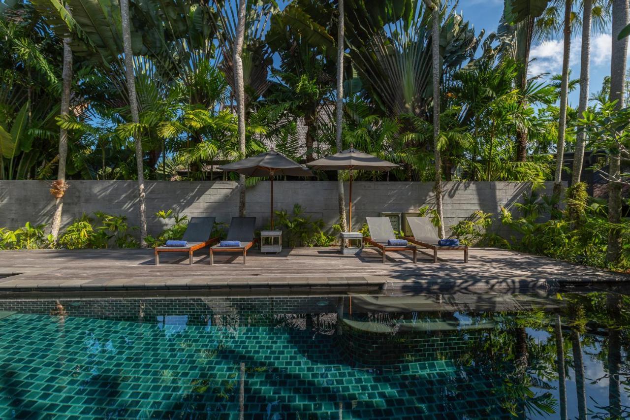 The Slate, Phuket Hotel Nai Yang Beach Exterior foto The swimming pool at the resort